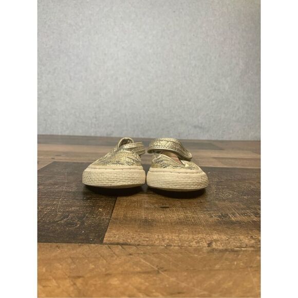 Children’s Place Little Kids 4 Sparkle Glitter Faux Leather Slip On Kitten Shoes - Picture 2 of 11